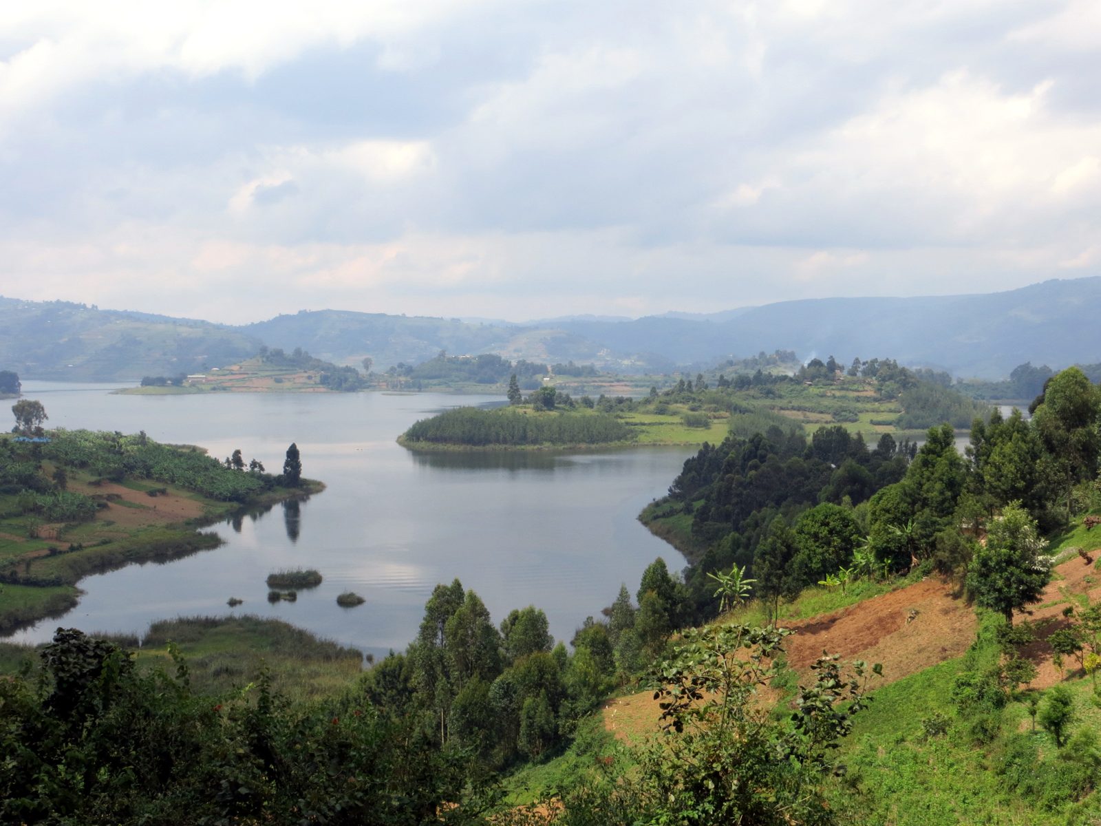 3 Days Batwa Culture & Lake Bunyonyi Nature Walk